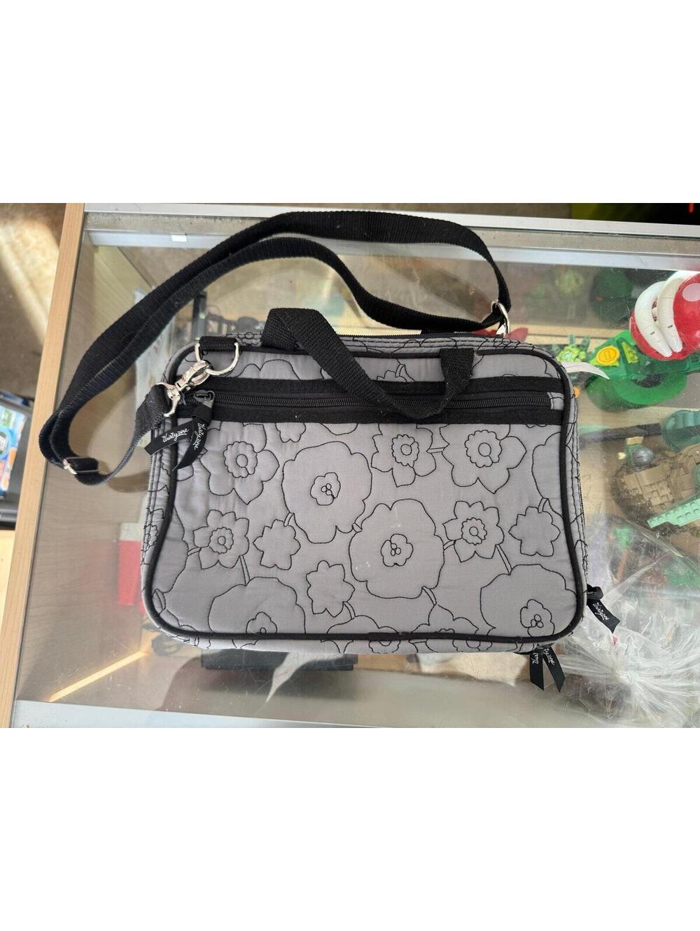Thirty one gray quilted poppy make up storage utility bag